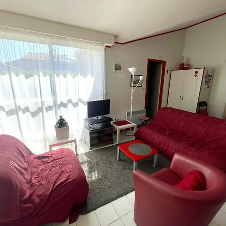 Maison T3 Confortable Avec Jardin Clos, Veranda Equipee, Proche Plage, Commerces Et Activites - Fr-1-92-677 Dom wakacyjny *