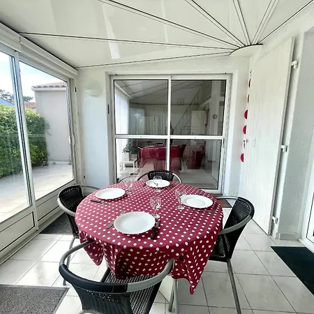 Maison T3 Avec Jardin Clos, Veranda, Animaux Admis, Parking, Proche - Fr-1-92-677 Casa de Férias